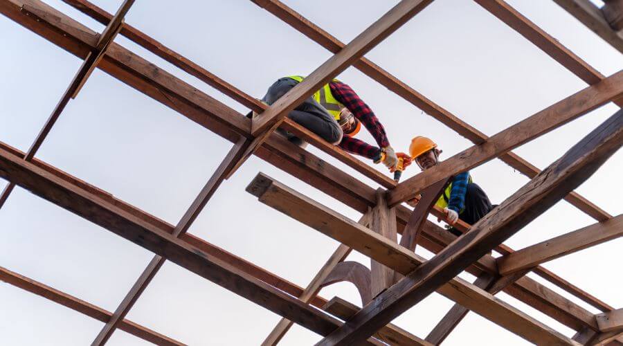 Professional gutter cleaning services in Shaftsbury, VT